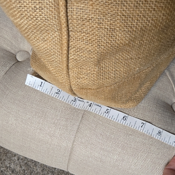 Elegant Tan Tote with Eiffel Tower Design - Picture 8 of 9